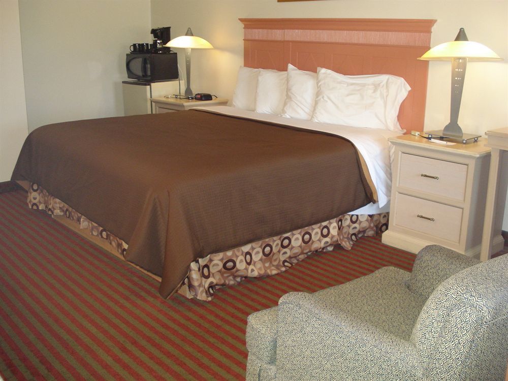 All Seasons Inn & Suites Bourne Kültér fotó